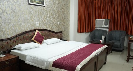 Hotel Vishwanath Room Type - Deluxe