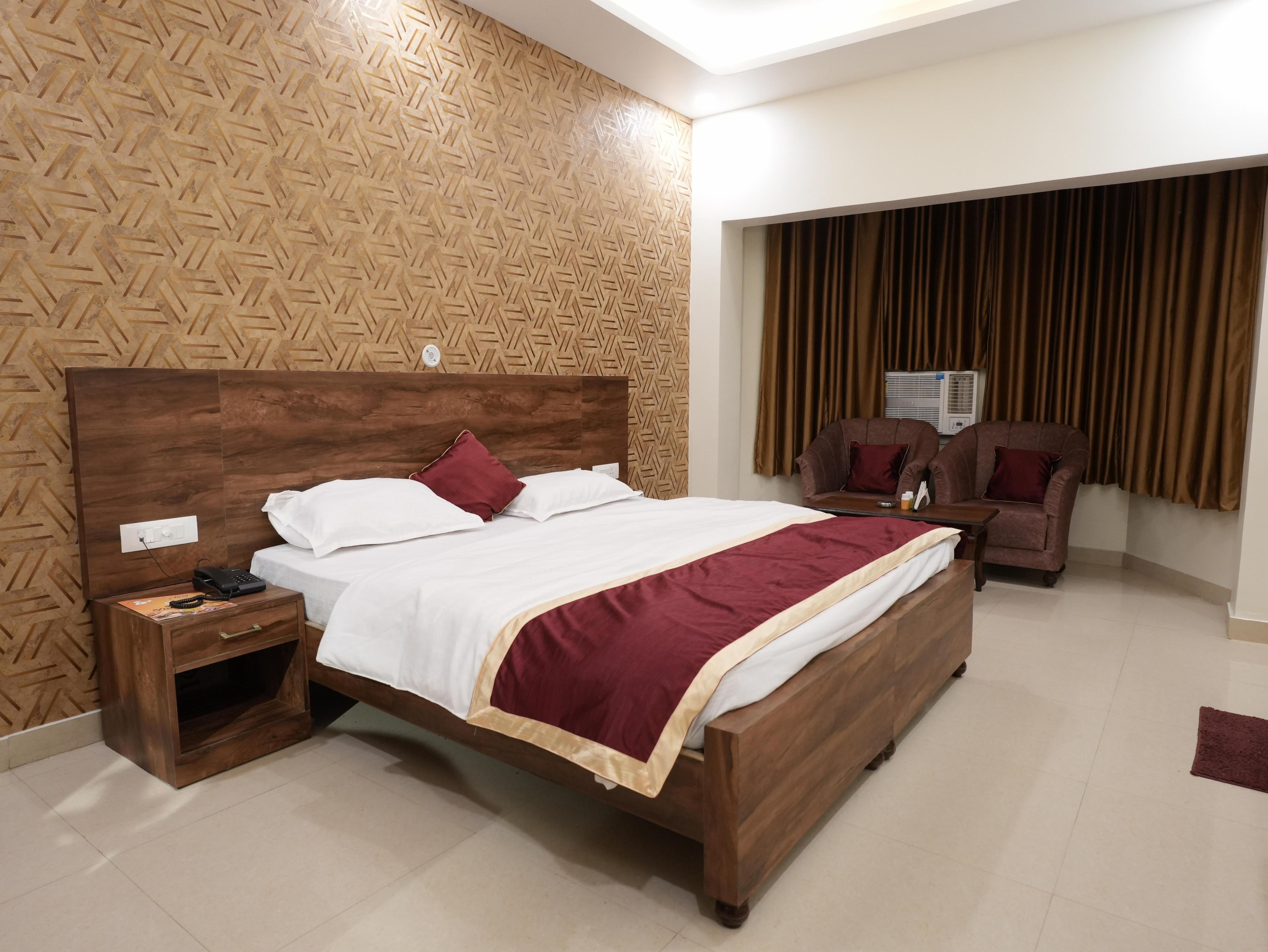 Hotel Vishwanath Room Type - Executive Room