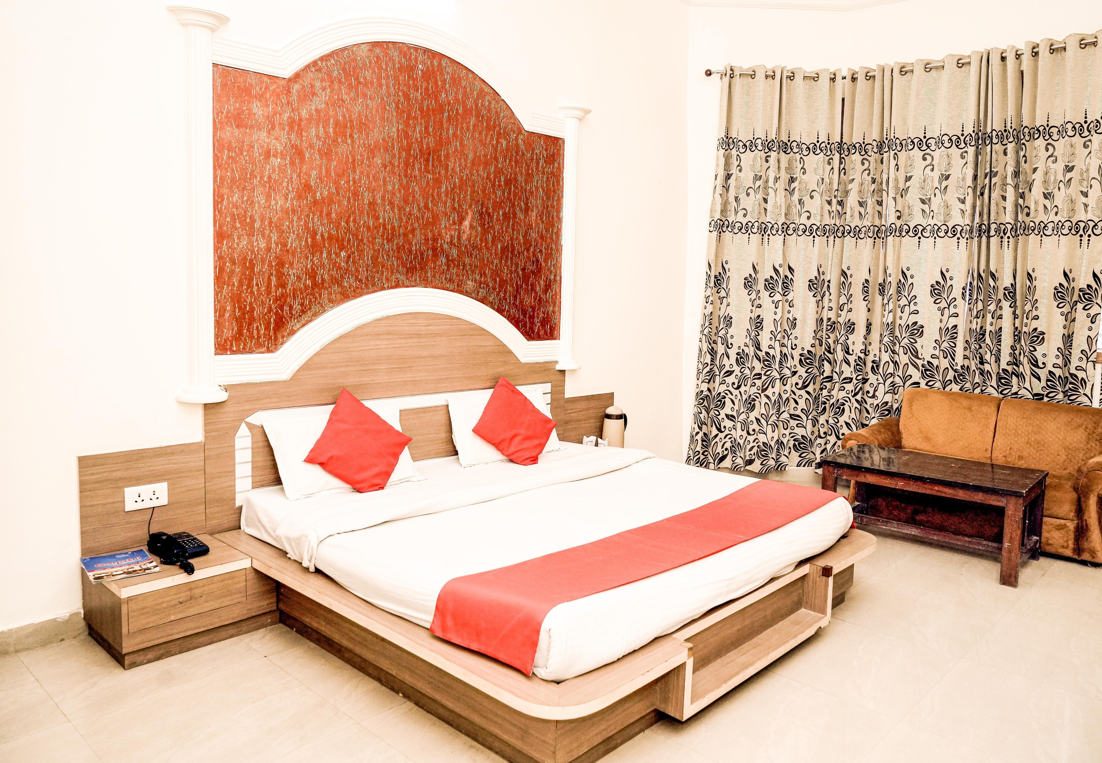 Hotel Bhawani International Room Type - Standard Four Bedroom