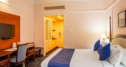 Holiday Hotel Room Type - Deluxe