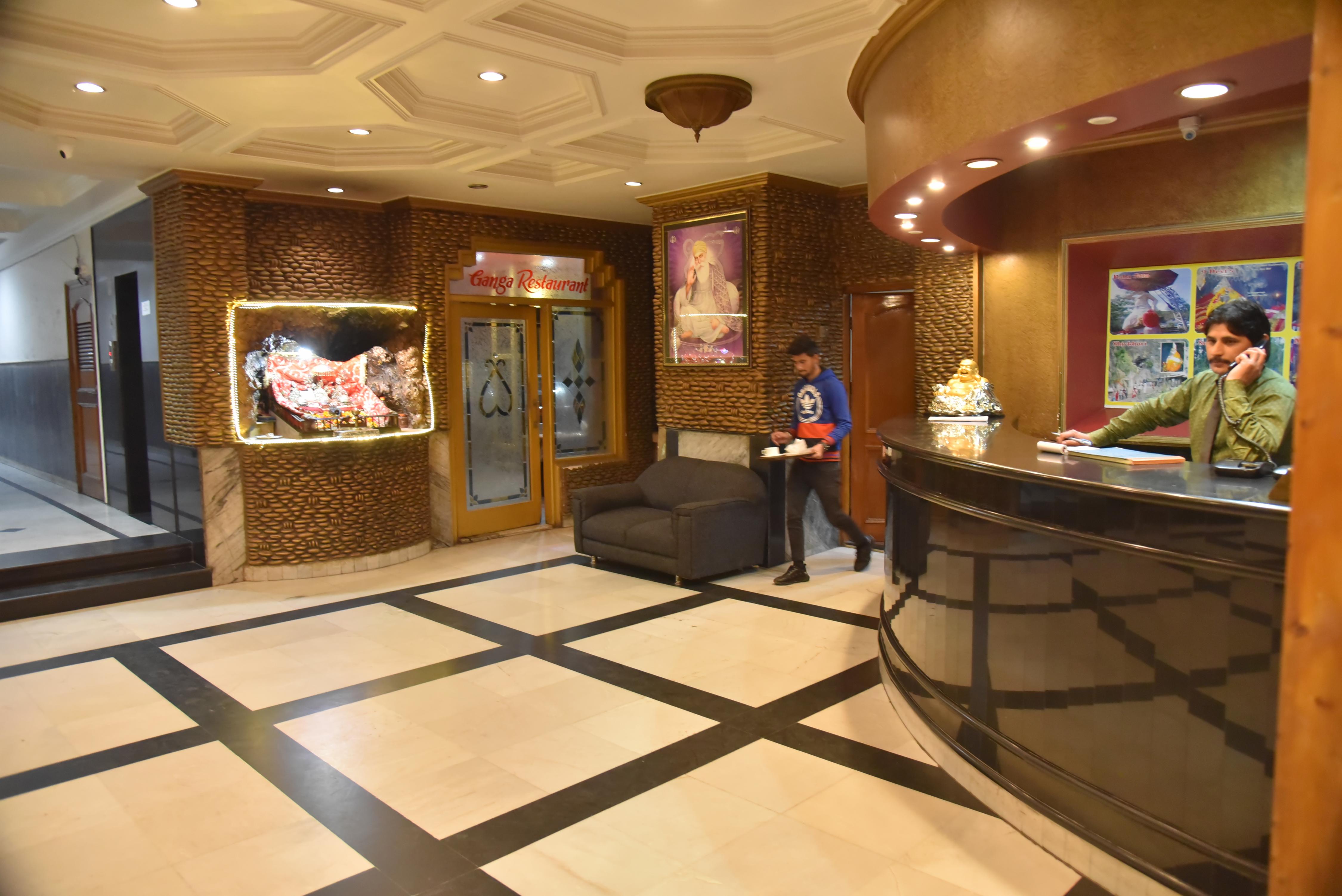 Main gallery