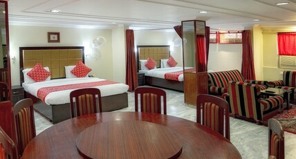Hotel Padmini Palace Room Type - Royal Family Suite with Bathtub (750 Sq.ft Super Big Room, 2 King Size Beds) Hotel Padmini Palace Room Type - Royal Family Suite with Bathtub (750 Sq.ft Super Big Room, 2 King Size Beds)