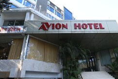 Avion Hotel