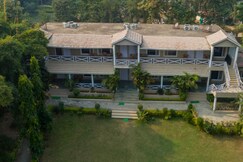 Tiger's Den Resort