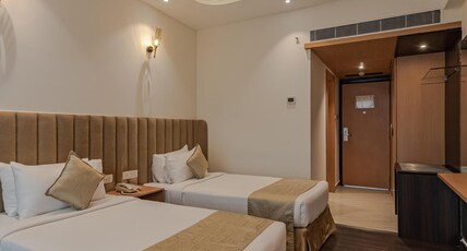 Goldfinch Hotel Mangalore Room Type - Superior Twin Bed