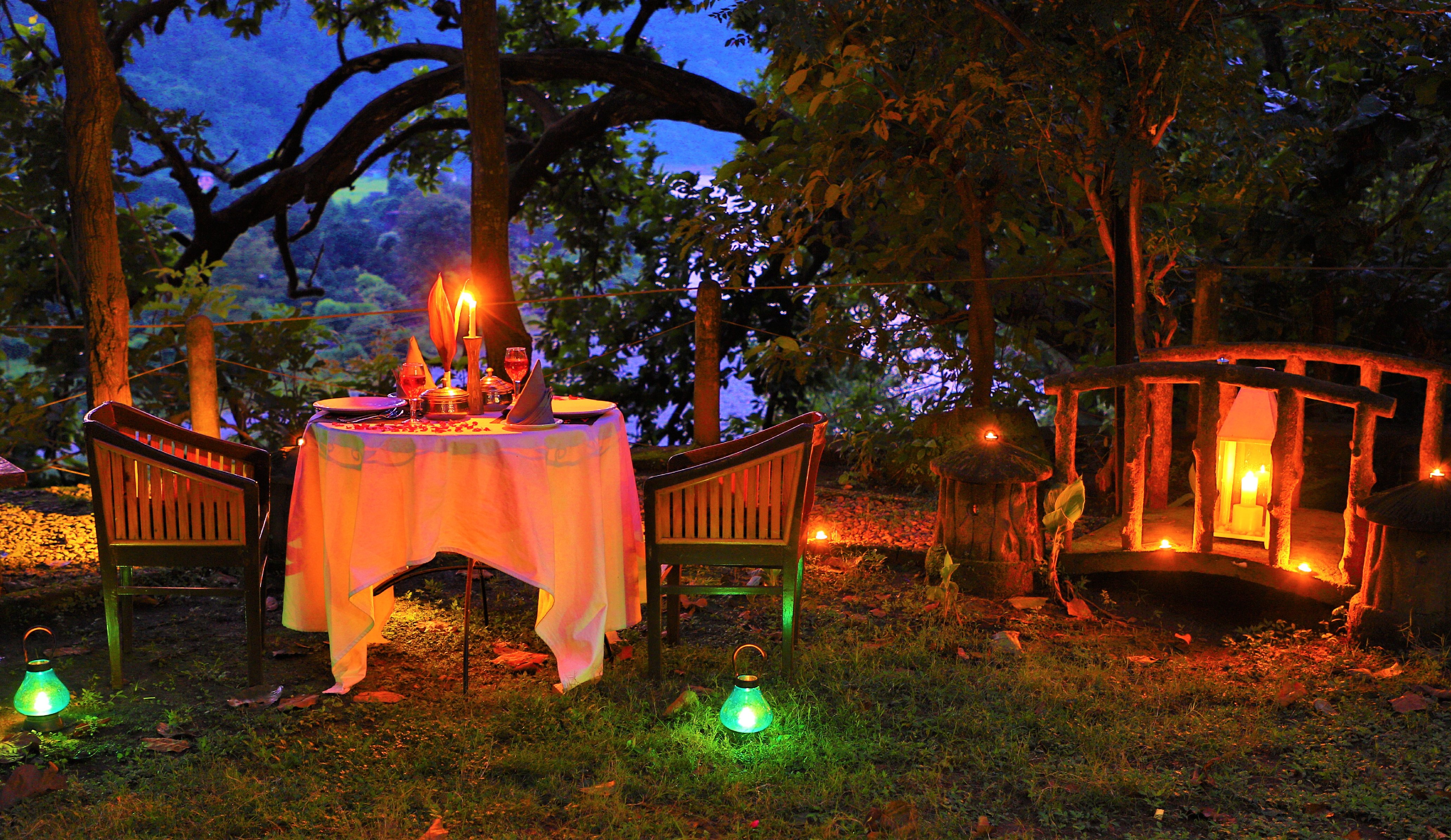 Corbett The Den Riverview Resort & Pet Friendly - Tap to explore photos
