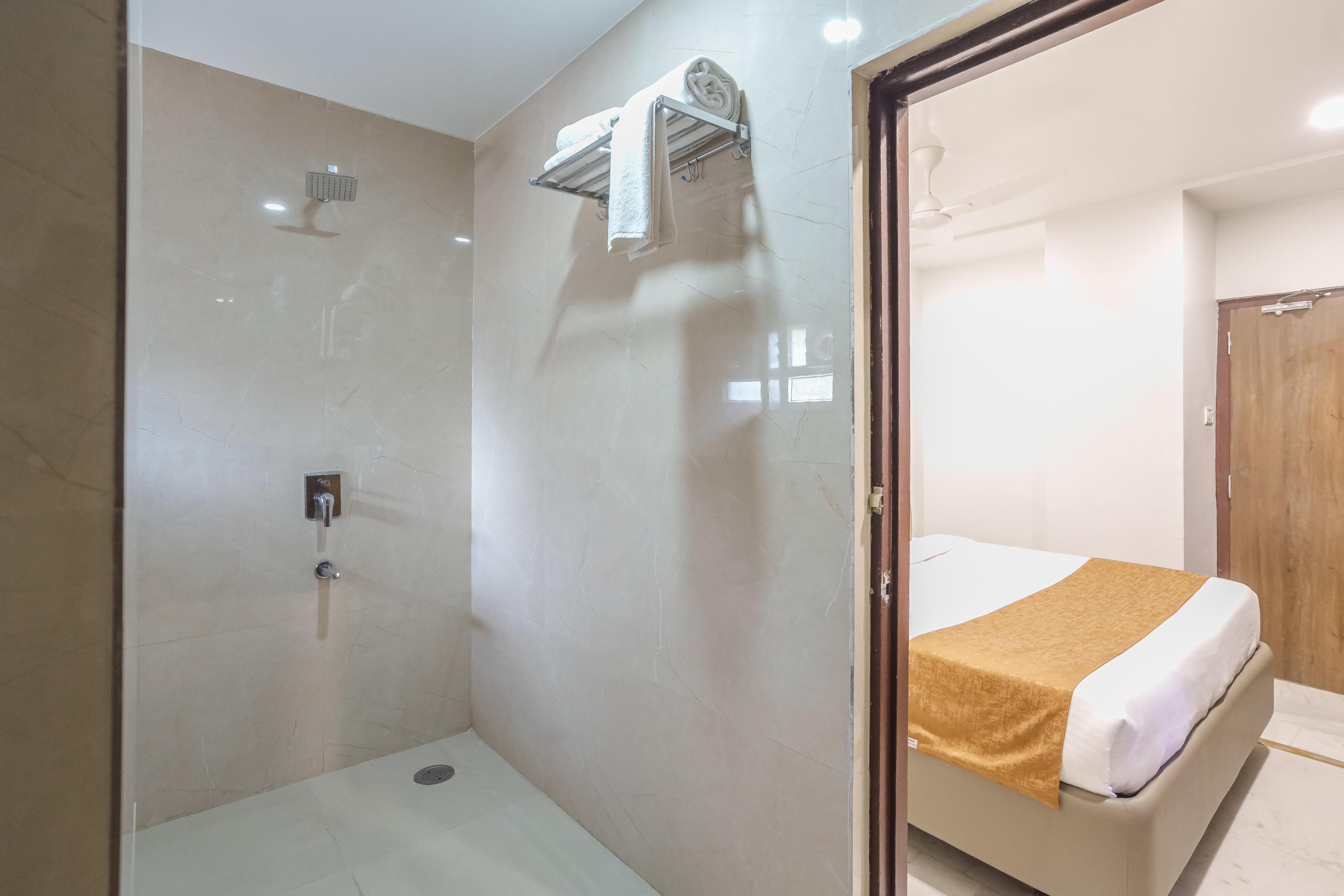 Hotel Kinara Grand - Tap to explore photos
