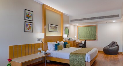 Hotel Heritage (Formerly known as Comfort Inn Heritage) Room Type - Executive Premier Room Hotel Heritage (Formerly known as Comfort Inn Heritage) Room Type - Executive Premier Room
