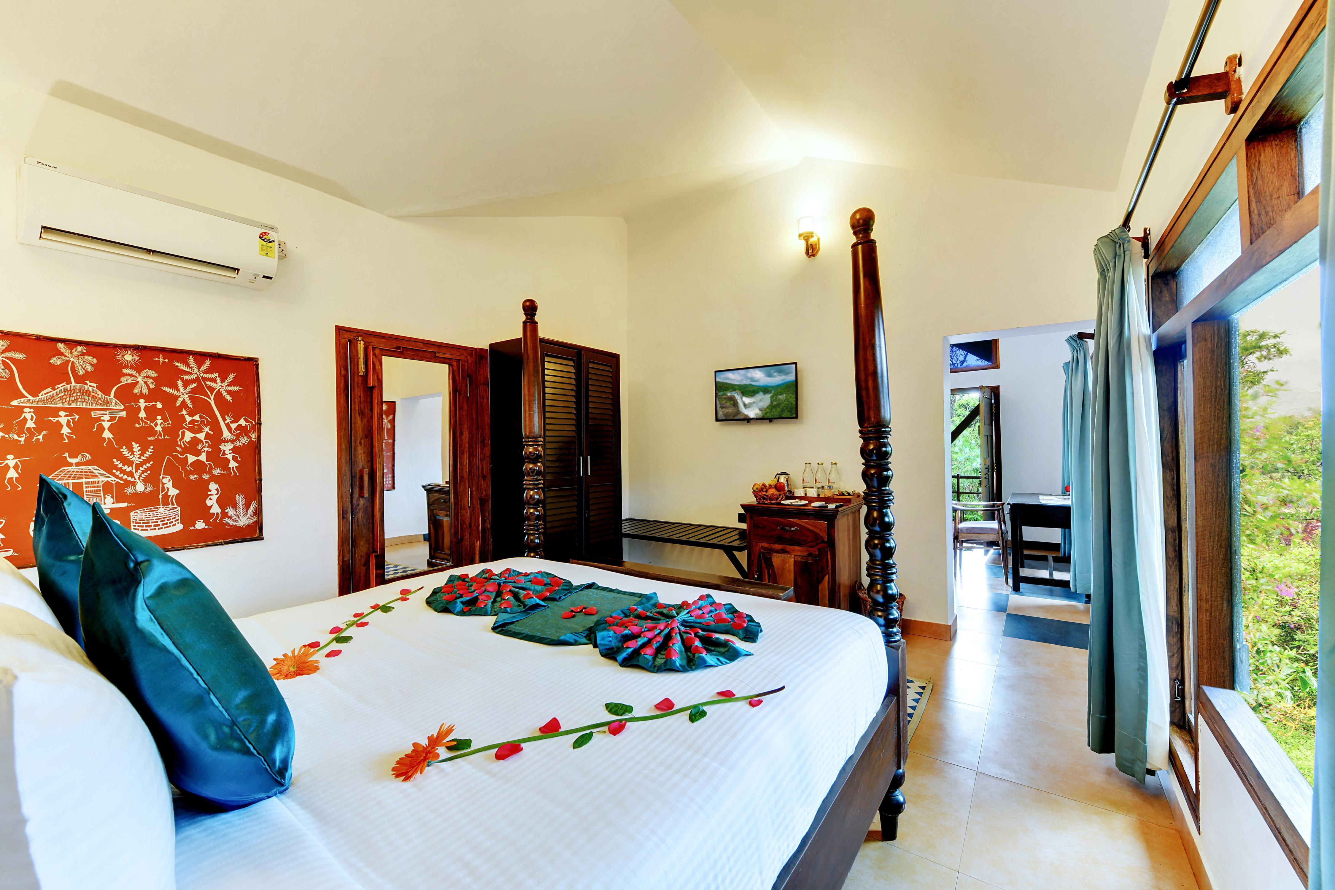 Heritage Resort Coorg Room Type - Suite Cottage with bathtub