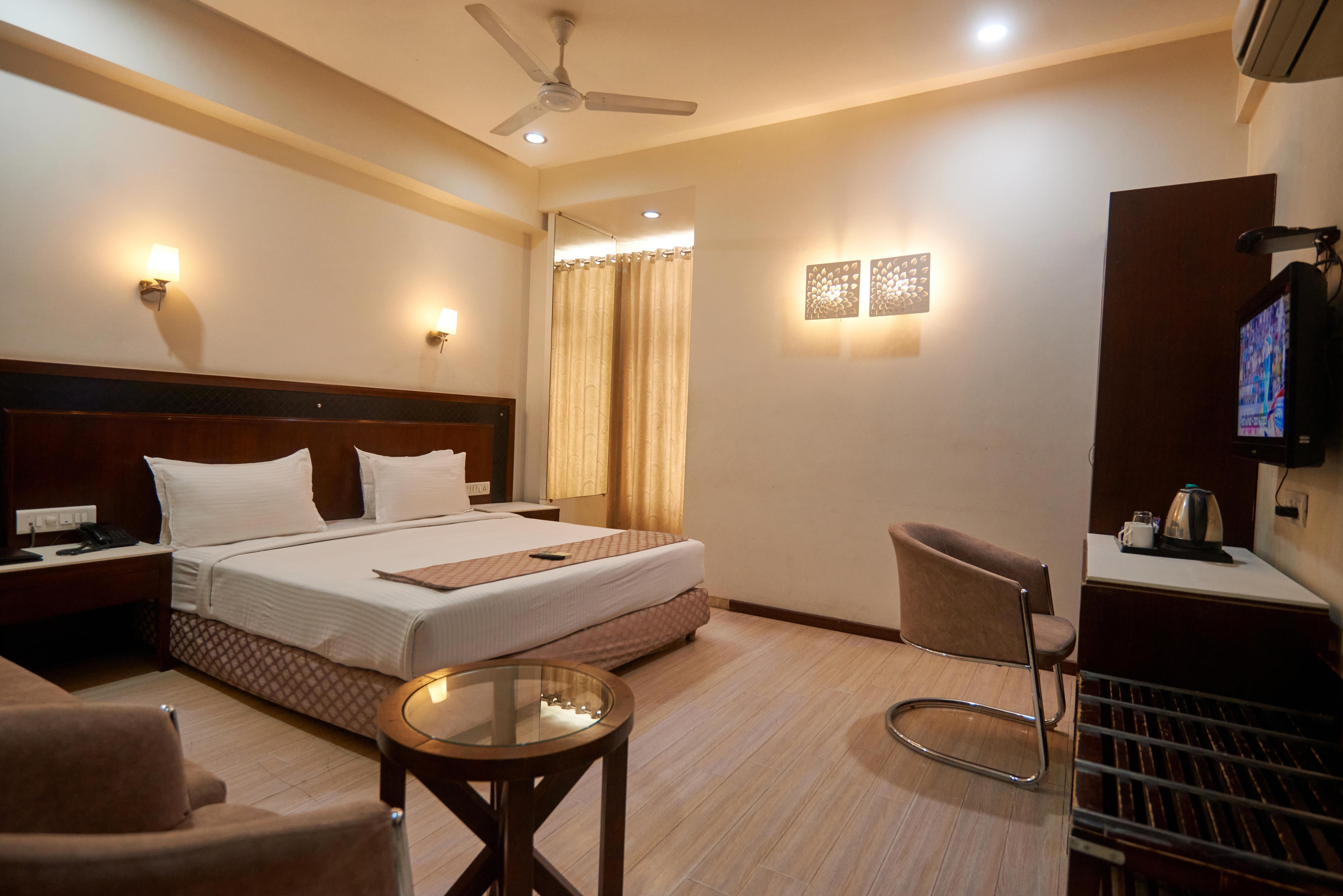 Hotel Sai Mahal