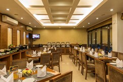 Phoenix Hotel, Pune
