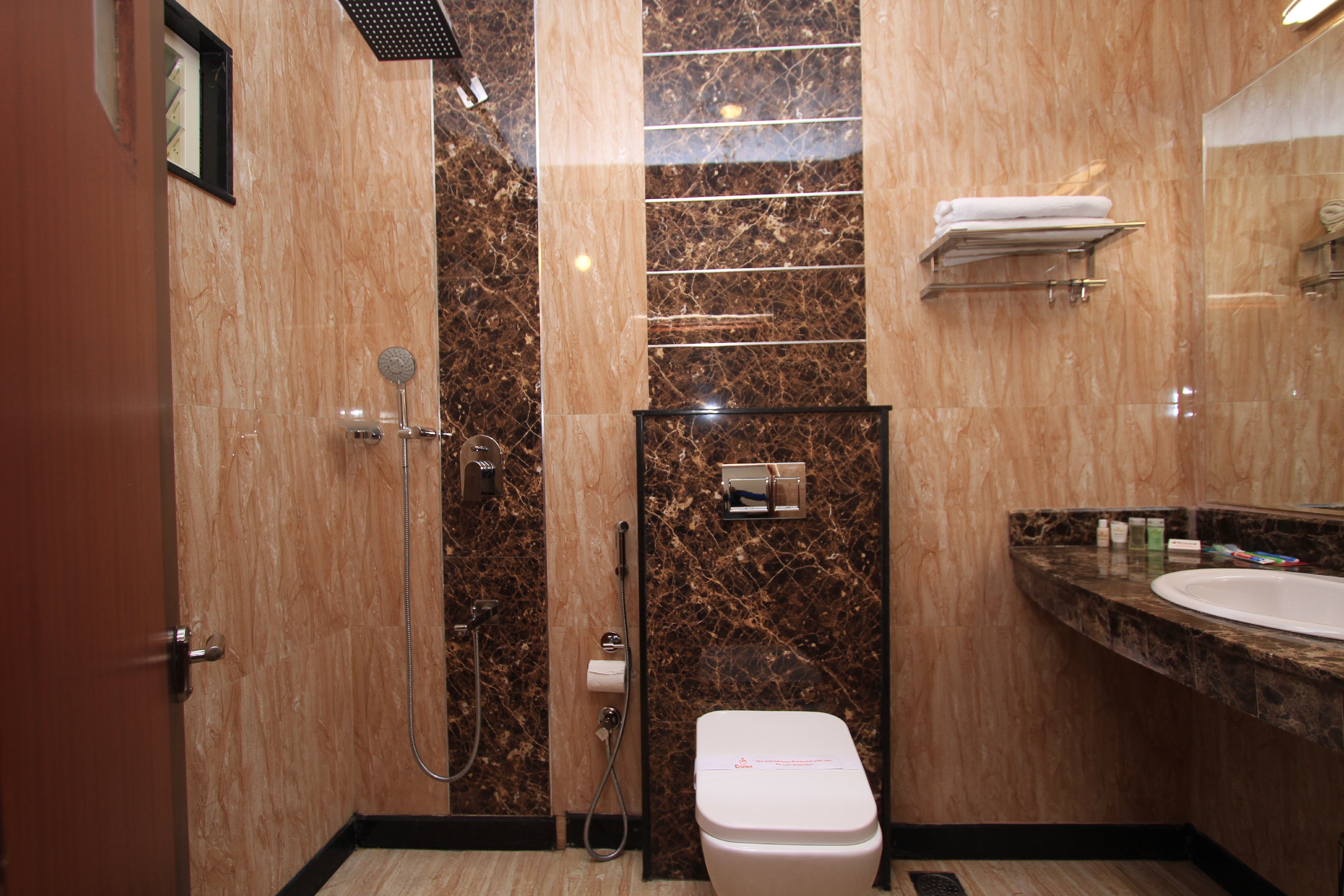 NOOR EMPIRE INTERNATIONAL - Tap to explore photos