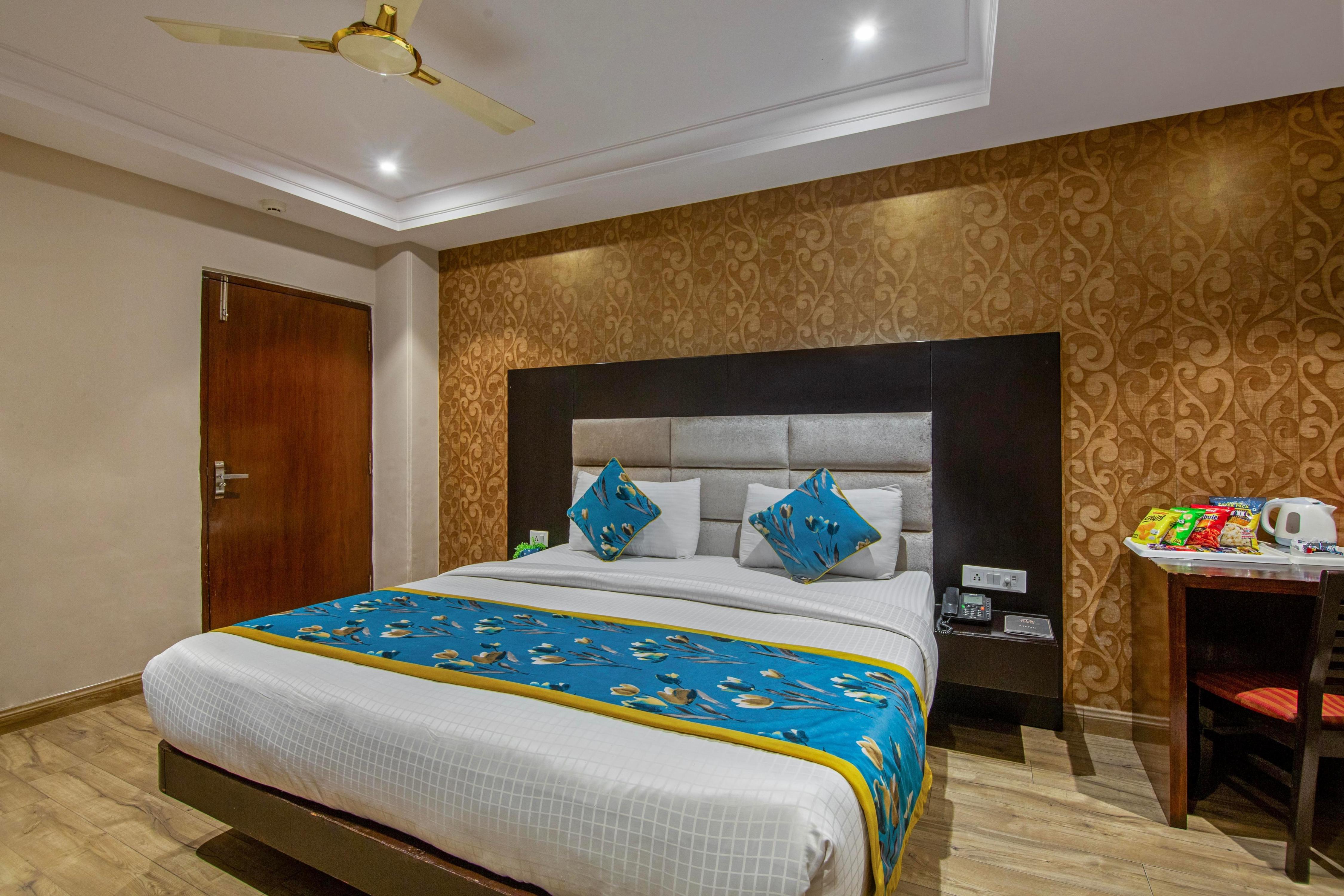 Hotel Waves Delhi Airport - Tap to explore photos