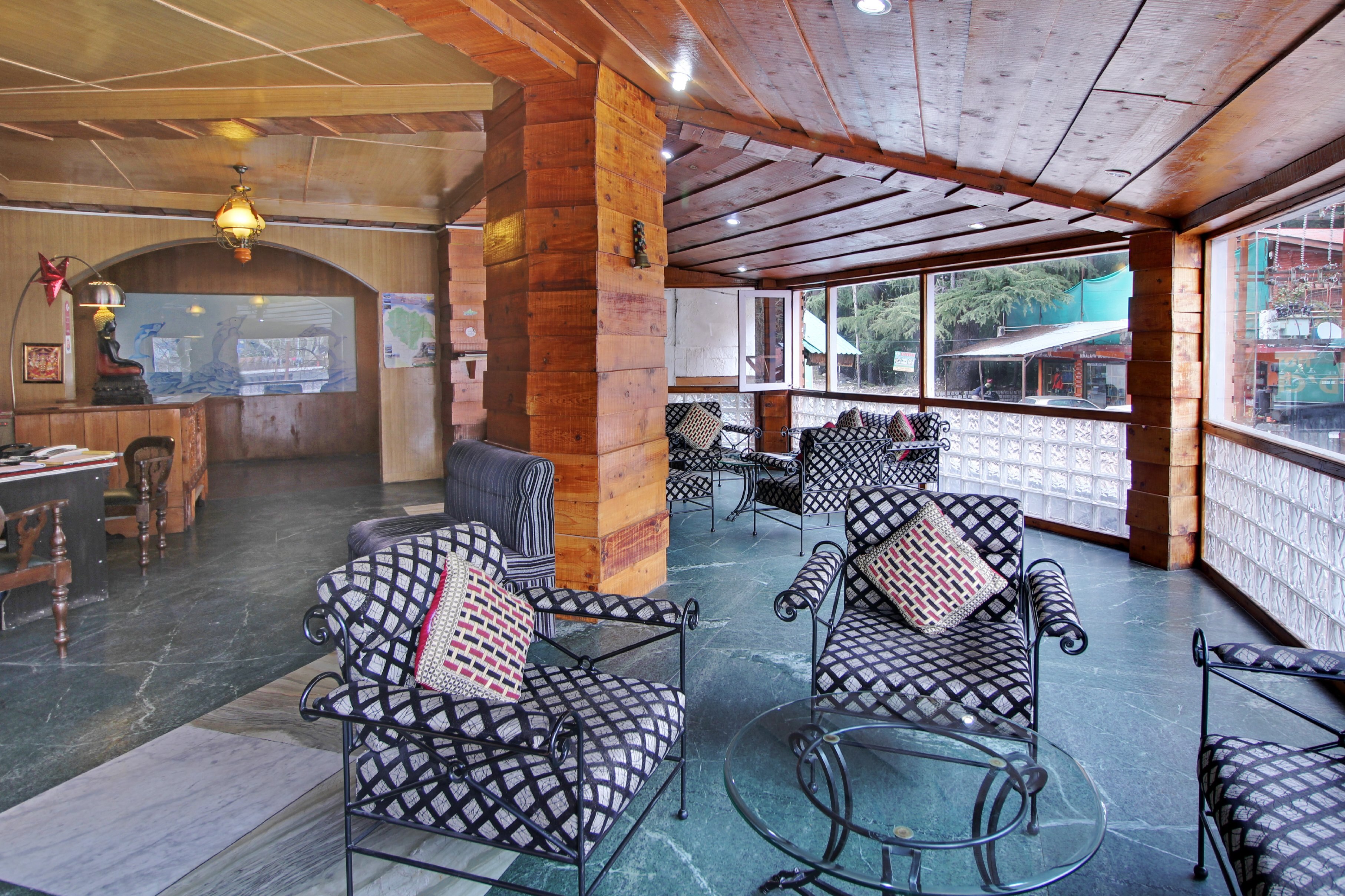 Hotel D' Chalet ,Manali - Tap to explore photos