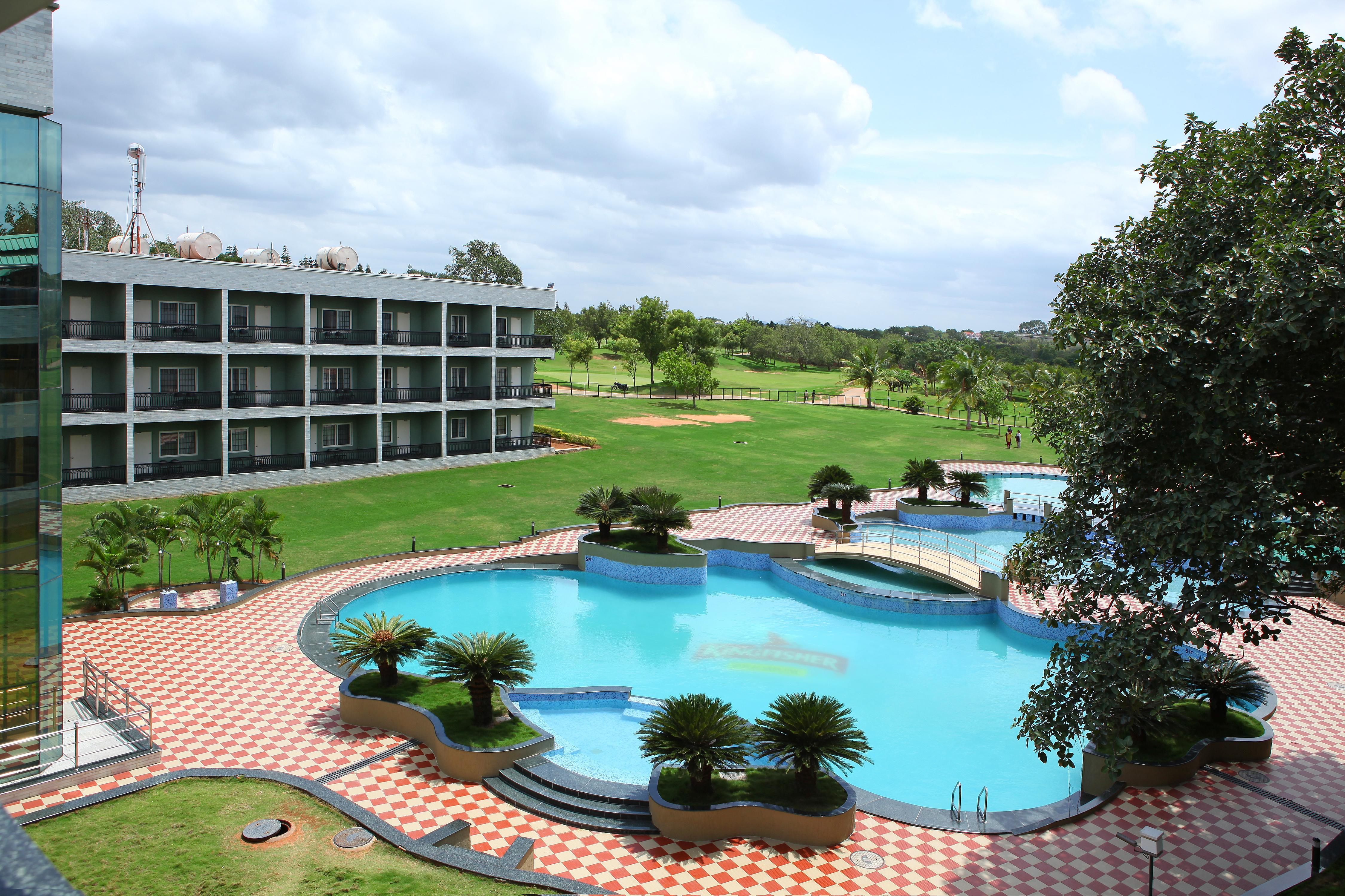 Eagleton - The Golf Resort - Tap to explore photos