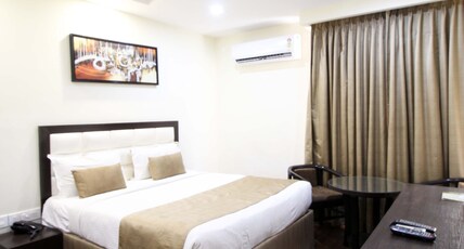 Usha Kiran Room Type - Deluxe room