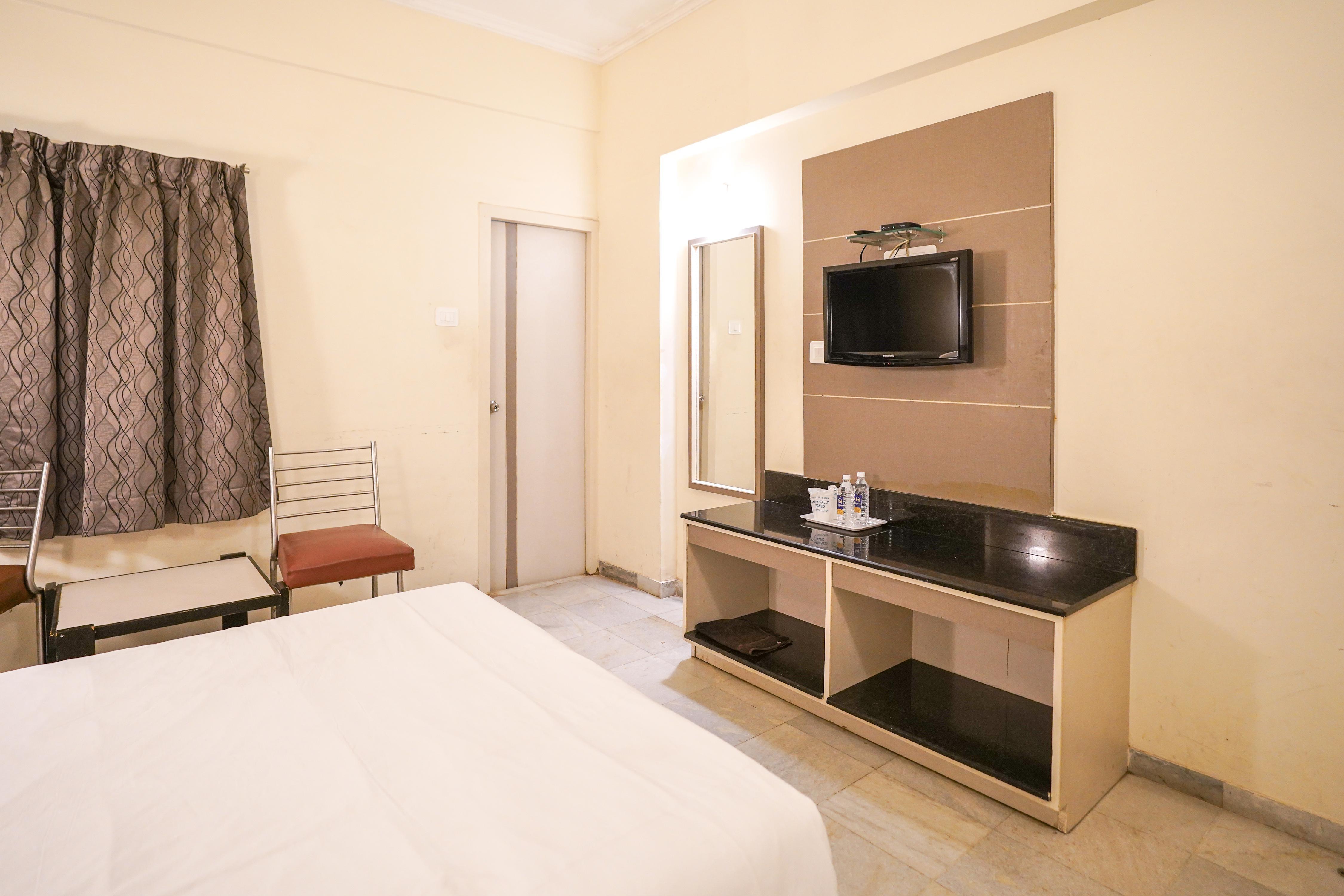 Bhimas Deluxe Hotel - Tap to explore photos