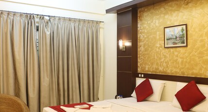 New Golden Residency- Gandhinagar Room Type - Deluxe King Bed Room with City View New Golden Residency- Gandhinagar Room Type - Deluxe King Bed Room with City View