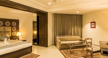 The Amayaa Room Type - Deluxe Room