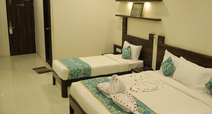 Hotel Shashinag Residency Room Type - Family Room AC - Triple Bed
