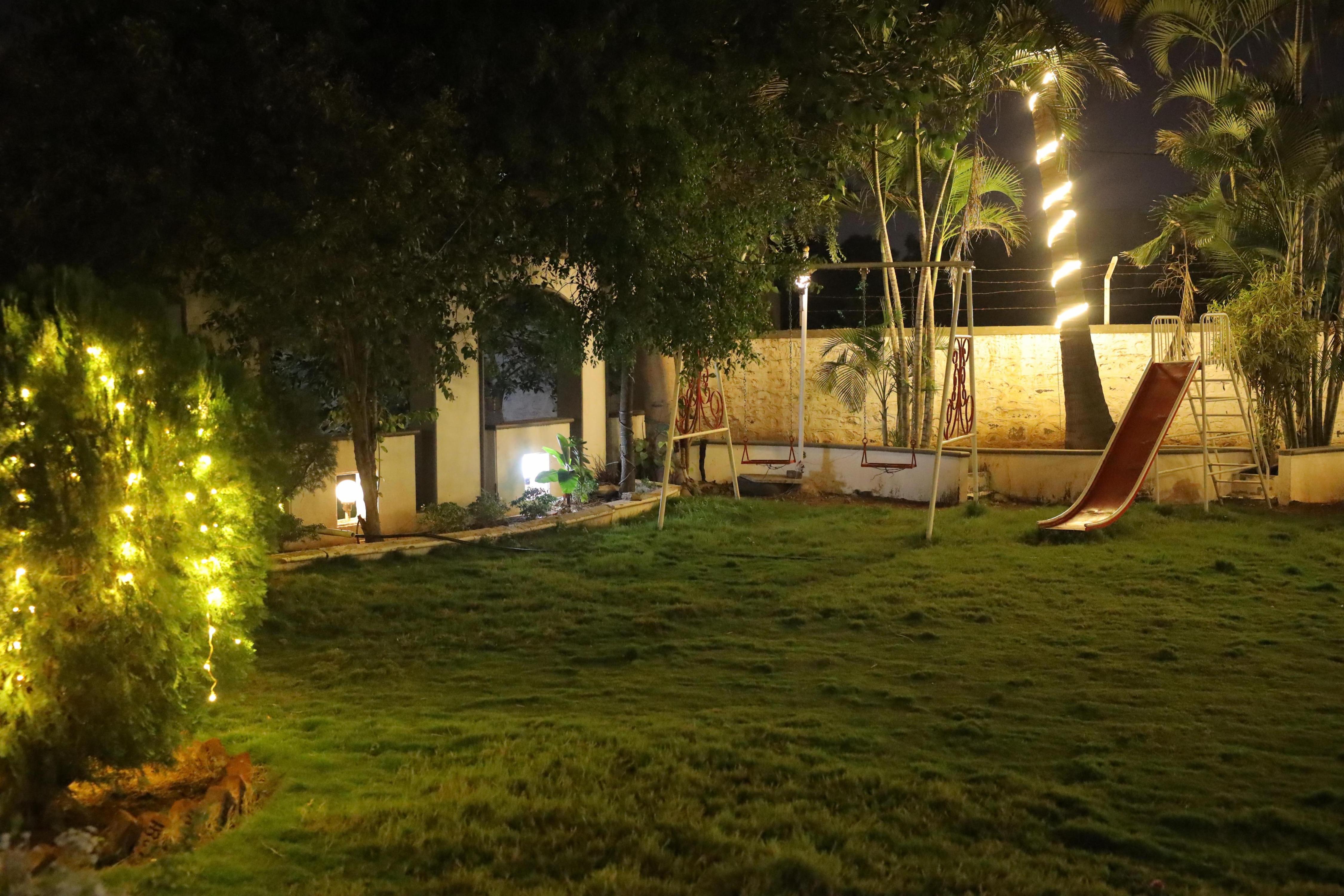 Hotel Shashinag Residency - Tap to explore photos
