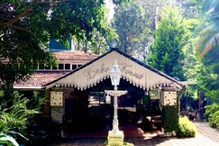 INDeco Lake Forest Yercaud