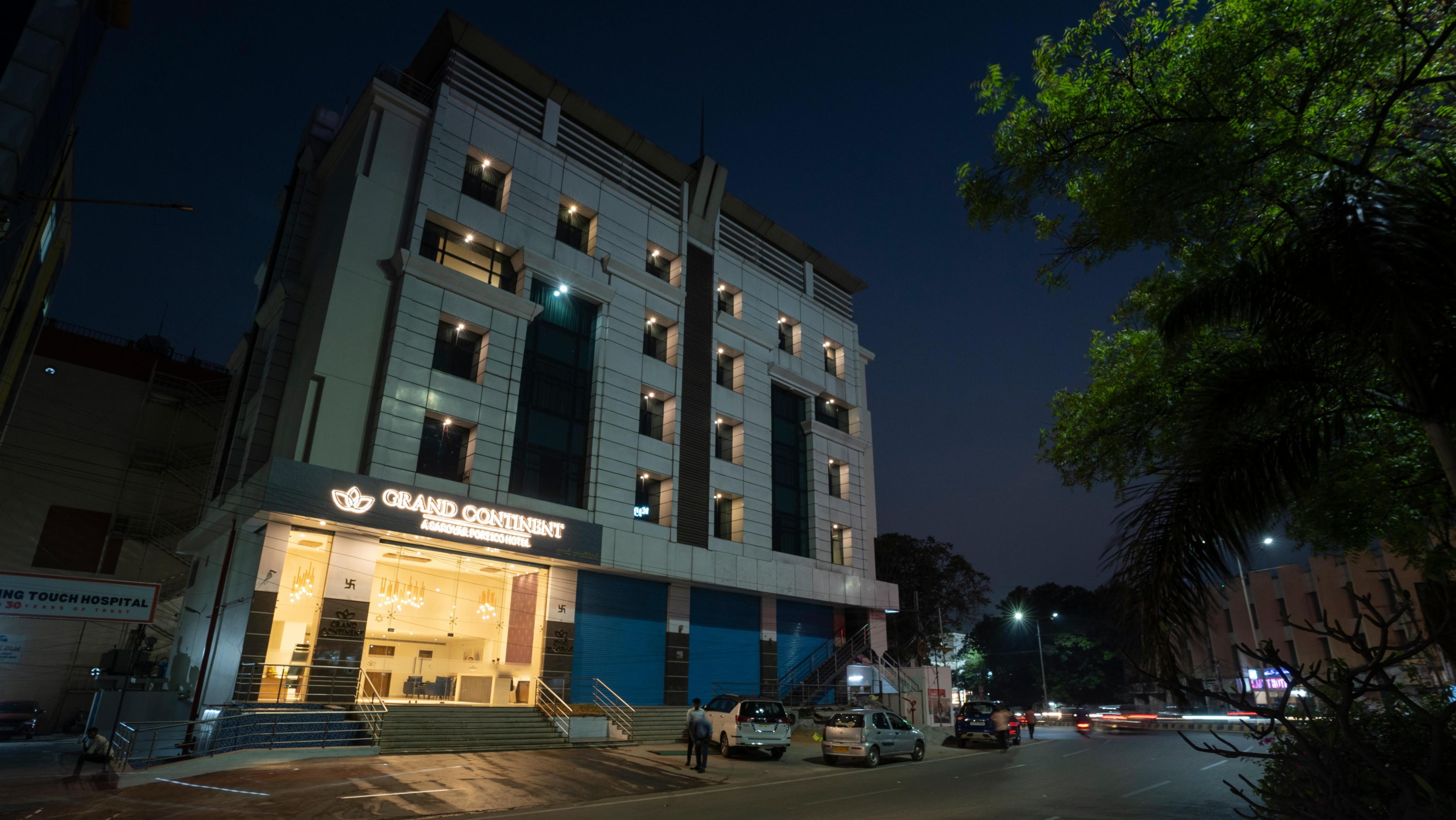 Grand Continent Secunderabad A Sarovar Portico Affiliate Hotel - Tap to explore photos