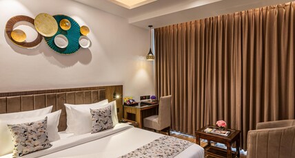 Lords Eco Inn Dehradun Room Type - Deluxe Room