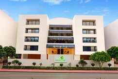 Lemon Tree Hotel Indore