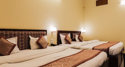Hotel HR Palace Bani Park Room Type - Family Room (4 Adults)
