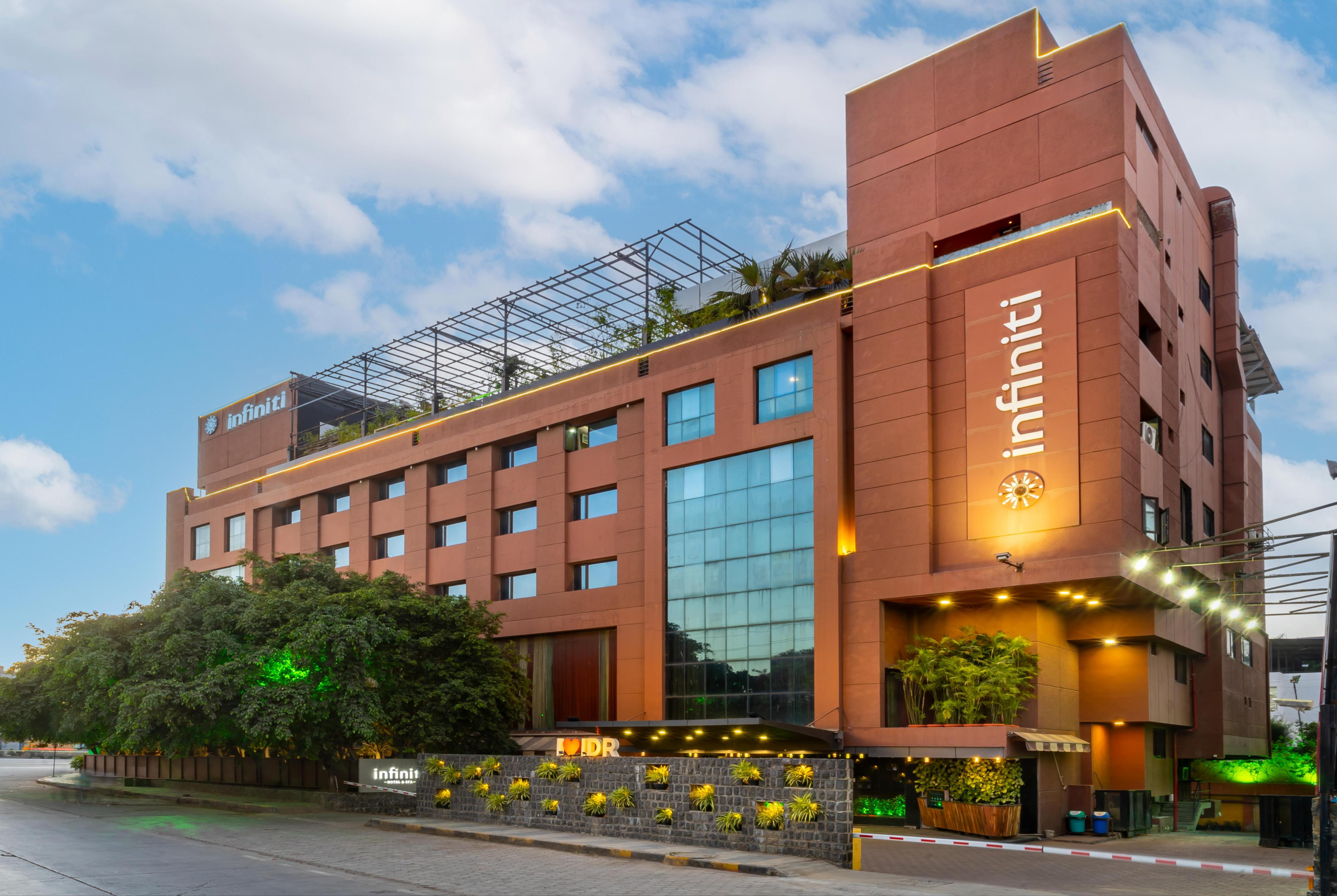 Infiniti Hotel