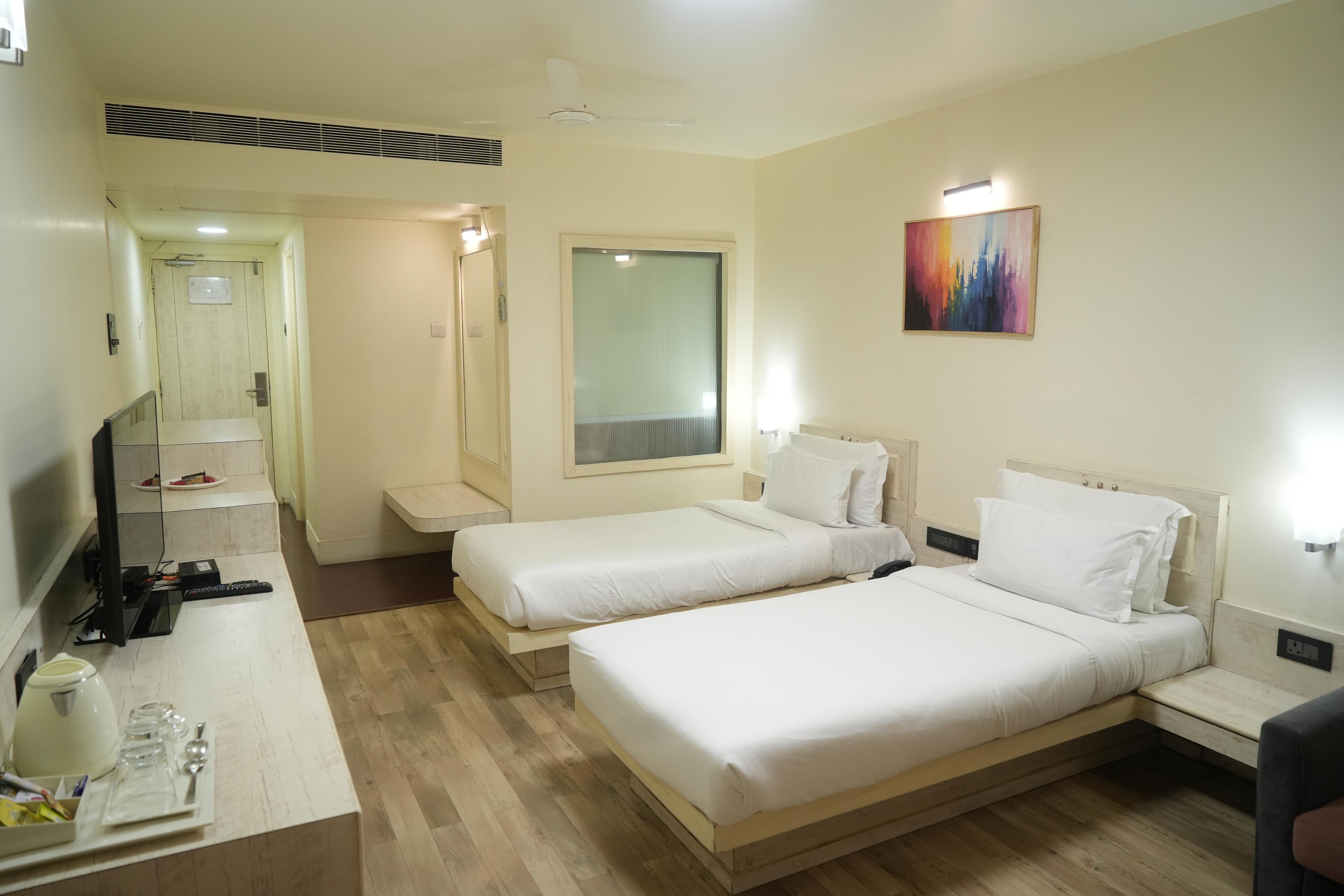 Infiniti Hotel Room Type - Club Twin Room