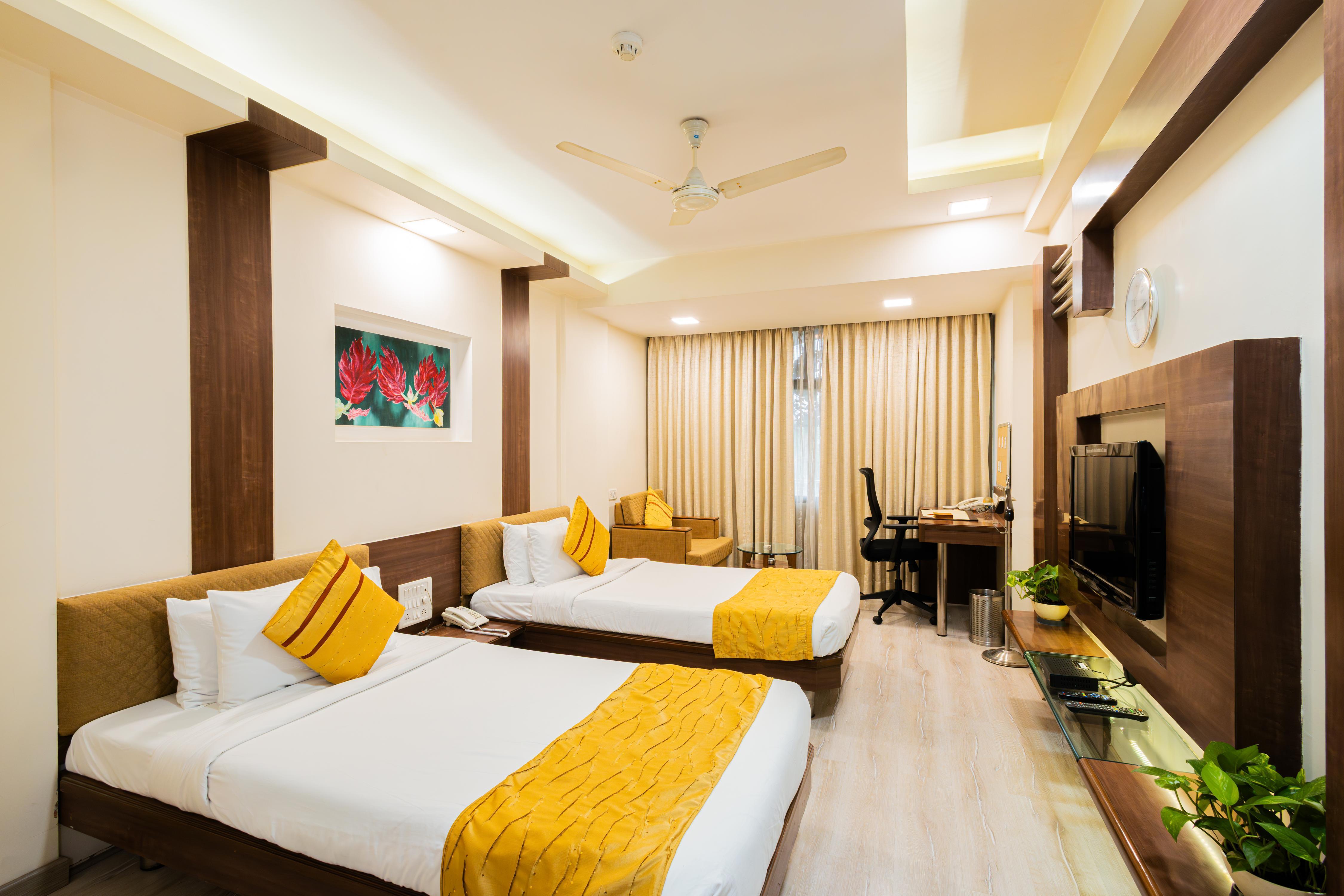Hotel Shreemaya Room Type - Regal Room - Twin Bed