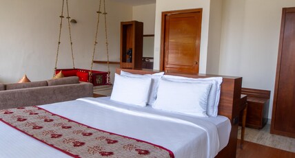 Jaisamand Island Resort Room Type - Heritage Suite With Balcony Jaisamand Island Resort Room Type - Heritage Suite With Balcony