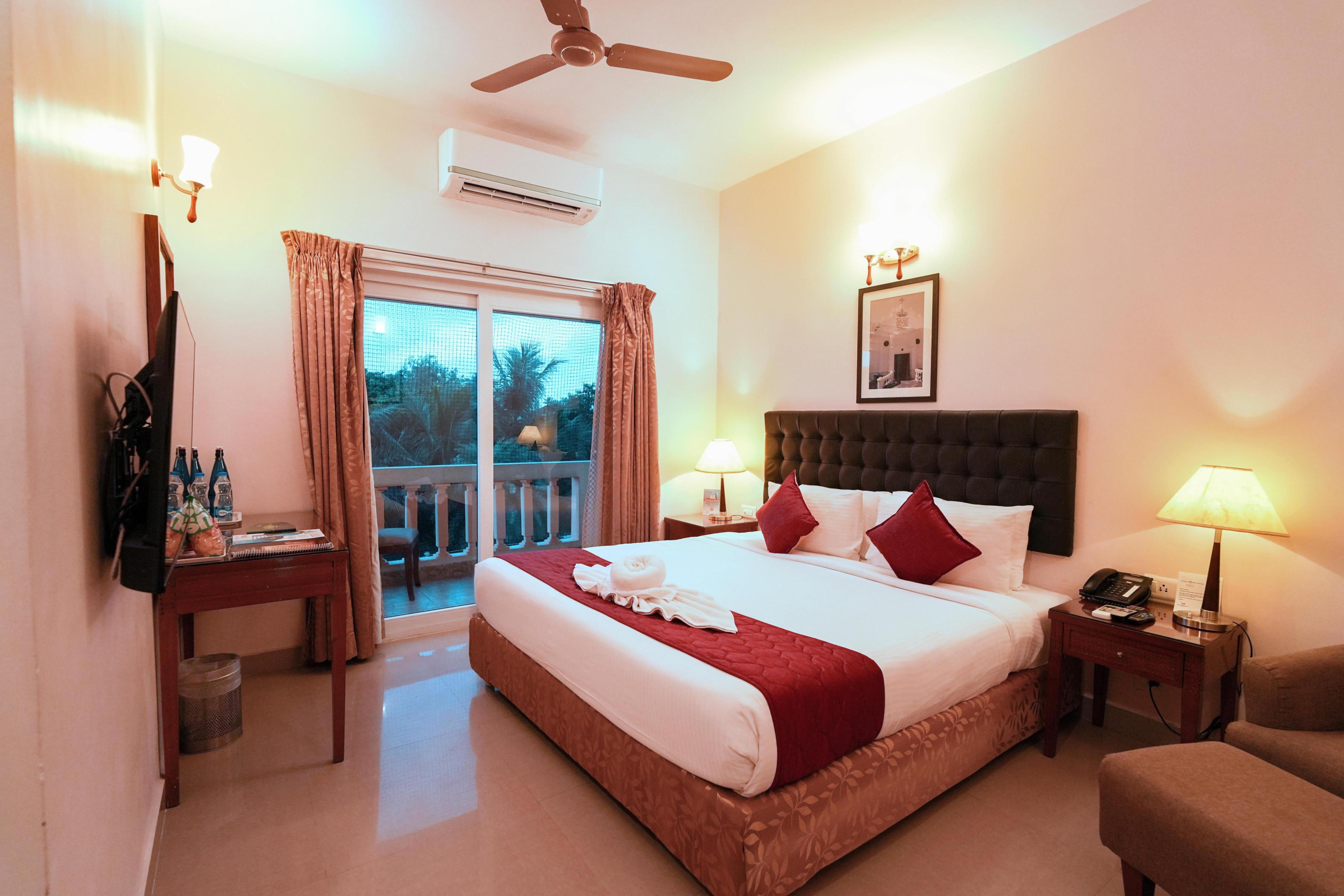 MGM Velankanni Residency Room Type - Grandeur Suite with Pool View and Balcony