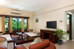 Camel Valley Resort and SPA