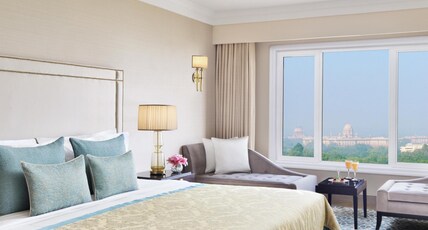 Taj Mahal, New Delhi Room Type - Taj Club Premium Room 1 way Airport Transfer Cocktail hours