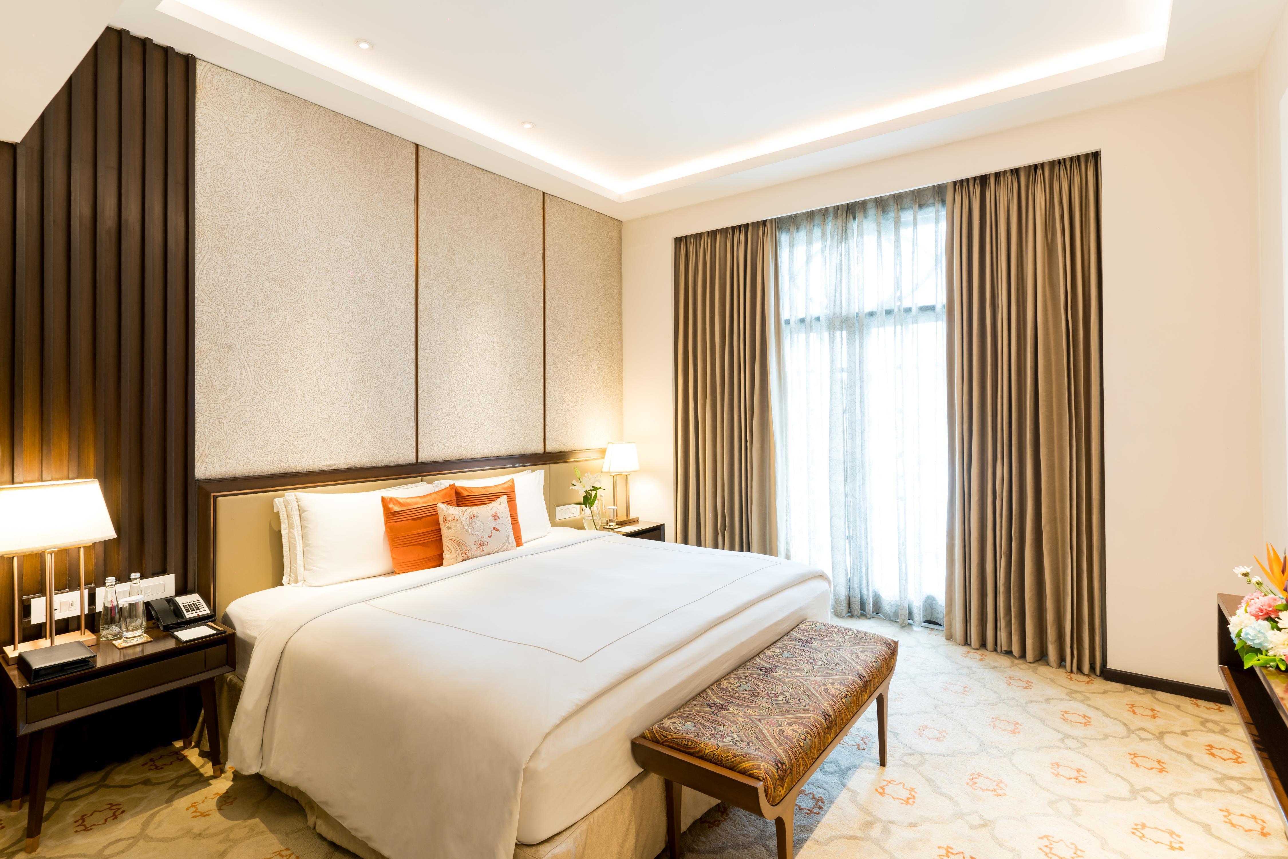 Taj Mahal, Lucknow  Room Type - Premium Suite