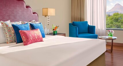 Gateway Nashik Room Type - Superior Room King Bed