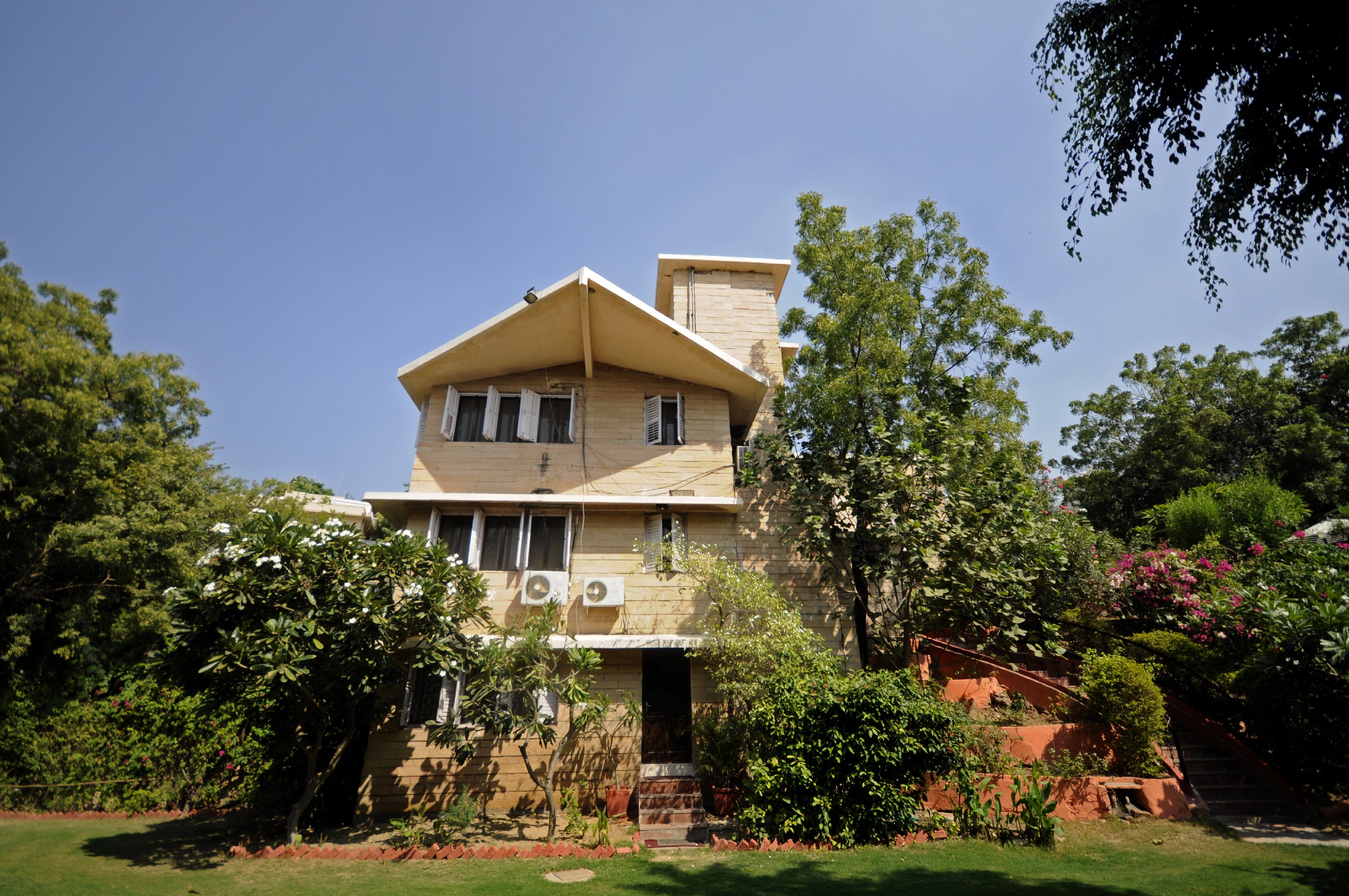 Ambavgarh Retreat
