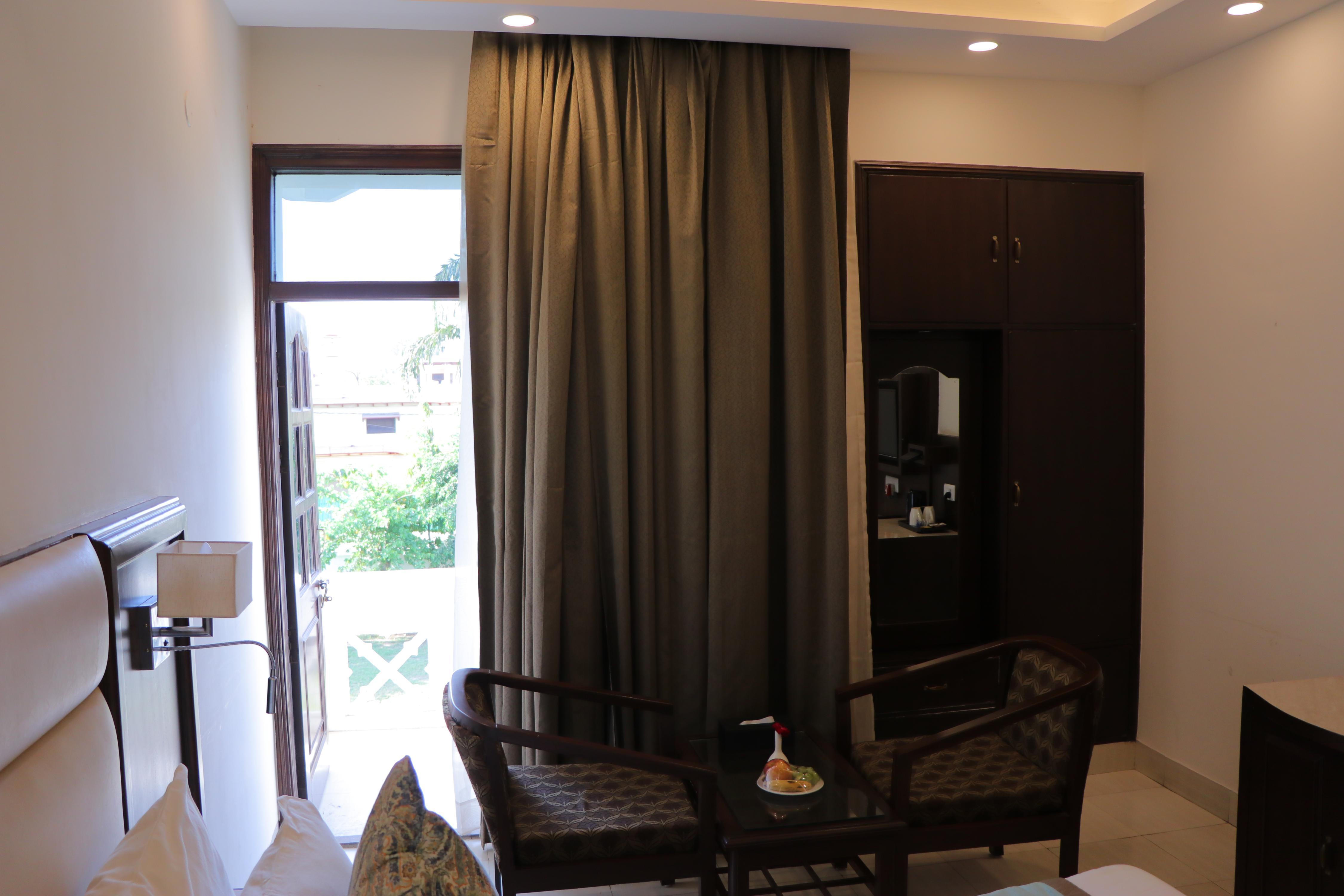 Hotel Park Regency Room Type - SUPER DELUXE ROOM