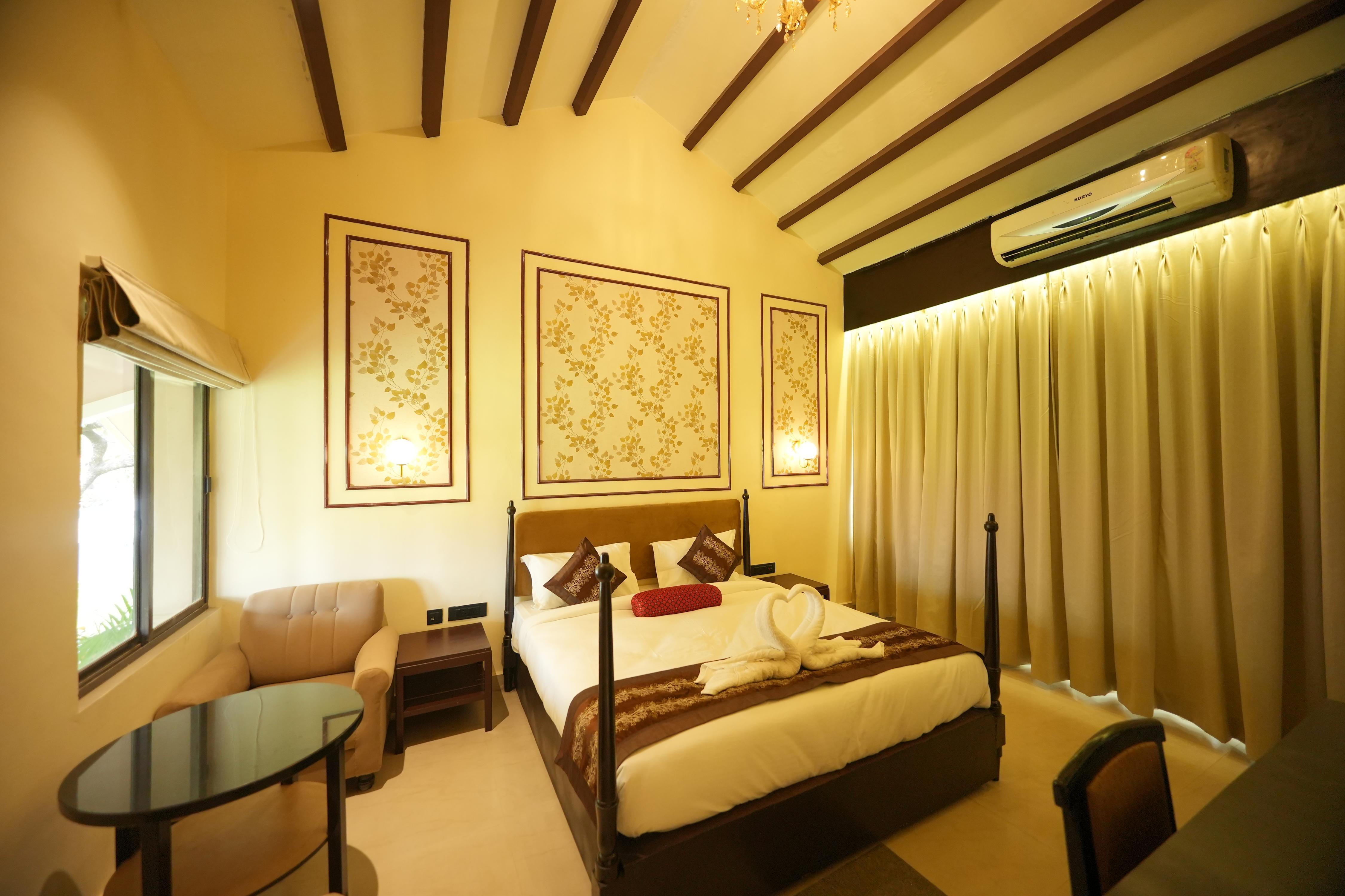 Mark & Meadows - Tap to explore photos