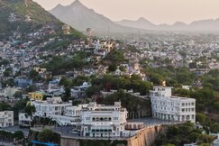 Hotel Merwara Estate