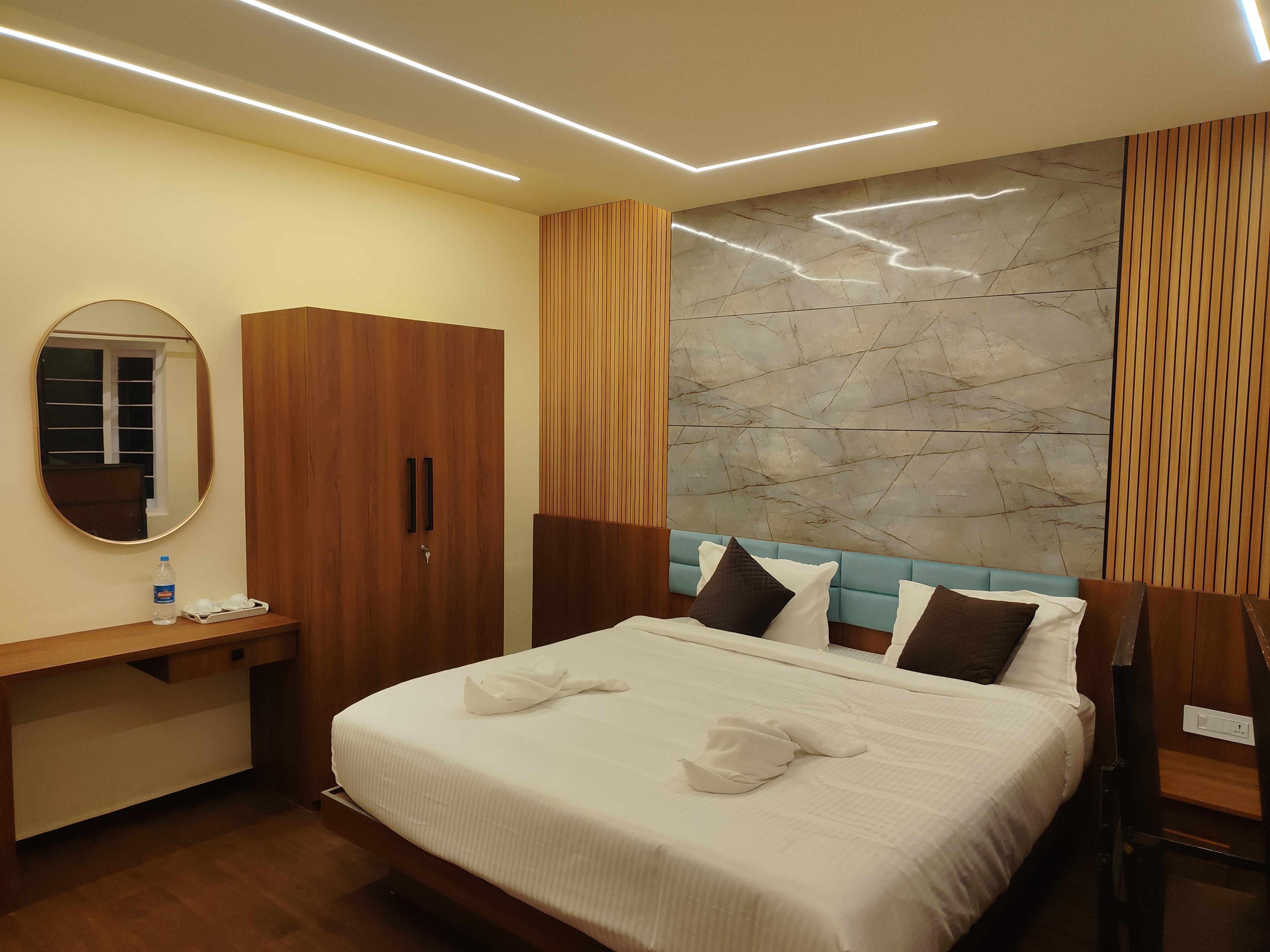 Holiday Heaven Resort Room Type - AC deluxe villa