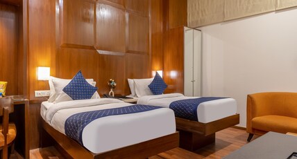 Hotel Aura @ 5 min from New Delhi Railway Station and Connaught Place Room Type - Deluxe Twin Room