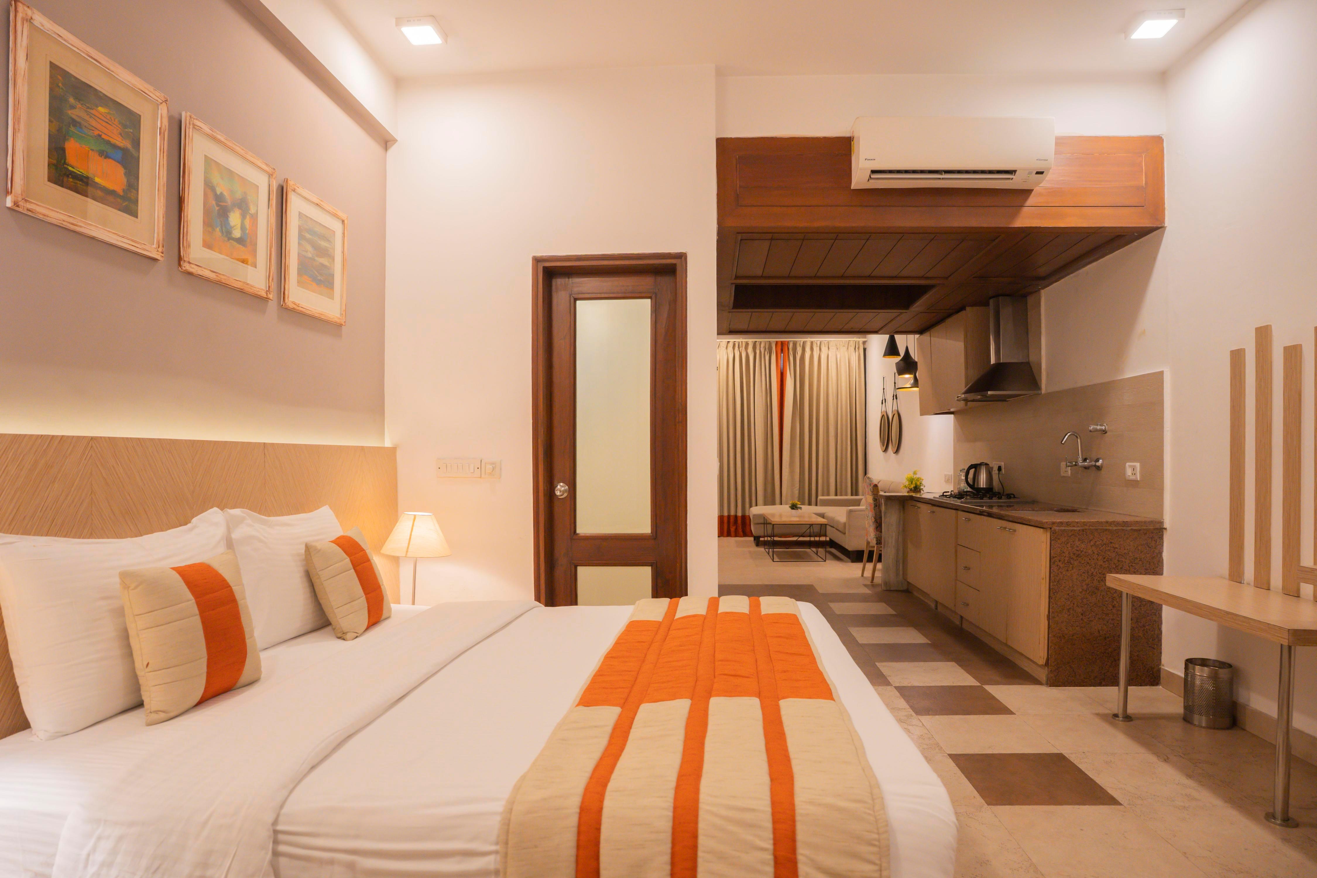 Ahuja Residency Parklane,Dlf Phase I Room Type - Suite Room Ahuja Residency Parklane,Dlf Phase I Room Type - Suite Room
