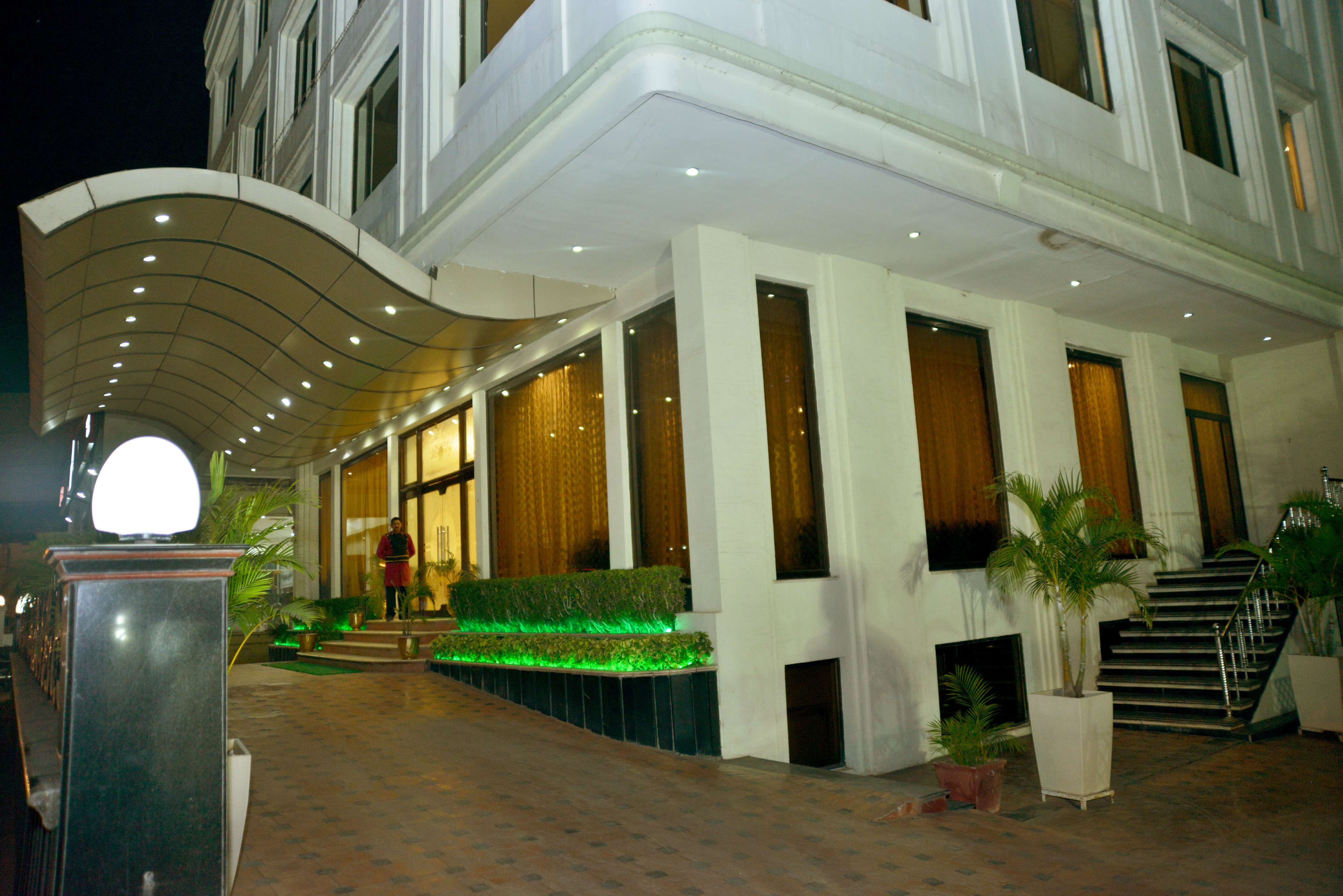 JINDAL REGENCY - Tap to explore photos