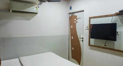 Hotel Apex Room Type - Deluxe Non Ac Room Hotel Apex Room Type - Deluxe Non Ac Room