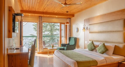 Mongas Hotel and resort ! Mall Road Dalhousie Room Type - Deluxe Room With valley View Mongas Hotel and resort ! Mall Road Dalhousie Room Type - Deluxe Room With valley View