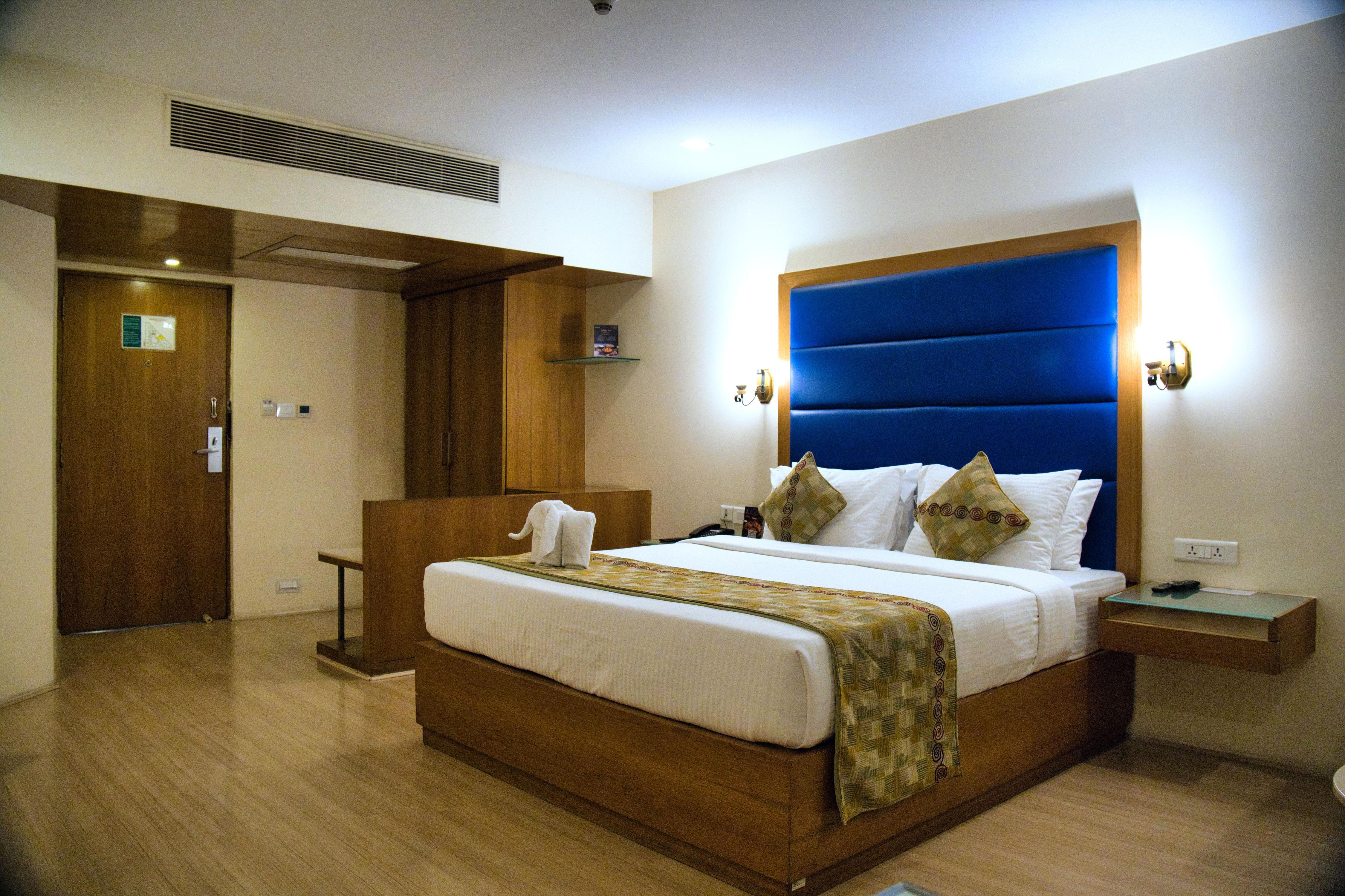 Peerless Hotel Hyderabad Room Type - Deluxe Room
